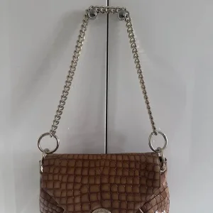 Russell & Bromley Sensor Chain Shoulder Bag in Brown Croc Leather - Image 3