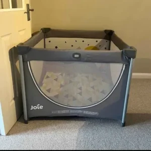 Joie Cheer playpen