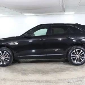 2017 Jaguar F-Pace R-Sport Diesel SUV - Image 8