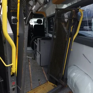 Wheelchair tail lift - Image 2