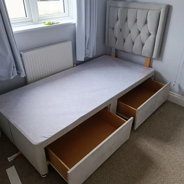 Single bed with storage and mattress