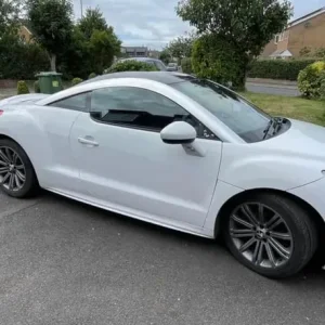 Peugeot RCZ Coupe 2011 manual 1598cc 2-door - Image 2