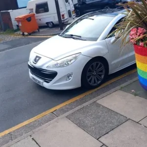 Peugeot RCZ Coupe 2011 manual 1598cc 2-door - Image 4