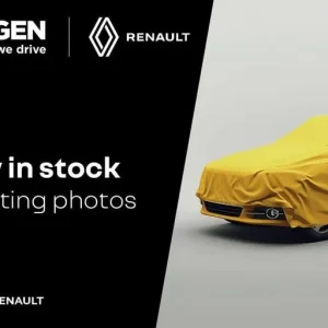 2022 Renault Clio 1.0 TCe Iconic Edition Euro 6 (s/s) 5dr Hatchback Petrol Manual
