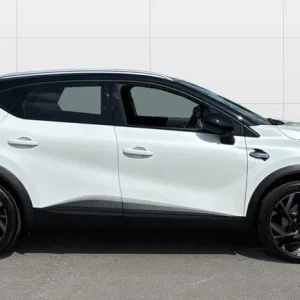 2025 Renault Captur 1.6 E-Tech Full Hybrid Esprit Alpine 5-door Hatchback - Image 5