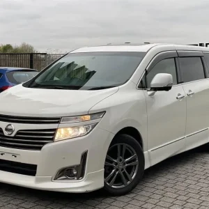 2013 Nissan Elgrand 3.5L Automatic 7-Seater MPV - Image 2