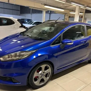2013 Ford Fiesta 1.6T EcoBoost ST-2 Euro 5 3dr Hatchback Petrol Manual - Image 4