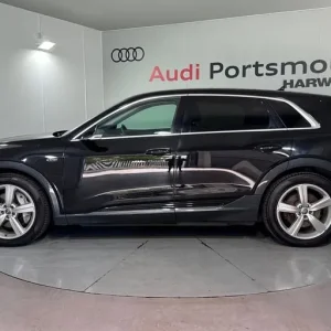 2019 Audi e-tron 55 SUV 5-door Estate - Image 8