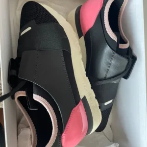 Ladies size 5 (36) Balenciaga Race Runner trainers
