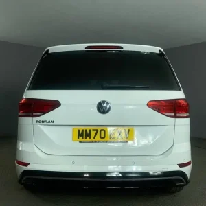 2020 Volkswagen Touran 1.5 TSI EVO R-Line MPV 5-door petrol manual - Image 7