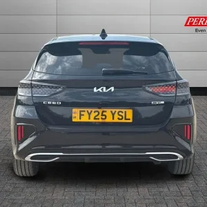 2025 Kia Ceed 1.5T GDi ISG 138 GT-Line 5-door Hatchback - Image 5