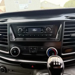 2019 Ford Transit Custom 2.0 TDCi 130ps Low Roof D/Cab Van - Image 3