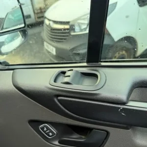 2019 Ford Transit Custom 2.0 TDCi 130ps Low Roof D/Cab Van - Image 4