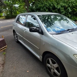 2005 Toyota Corolla Hatchback - Image 8