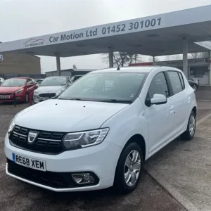 2018 Dacia Sandero Comfort SCE Hatchback Petrol Manual - Image 3