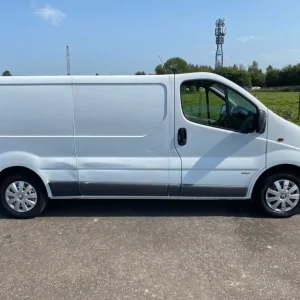 2014 Vauxhall Vivaro 2.0 CDTI Diesel Van LWB 113bhp - Image 2