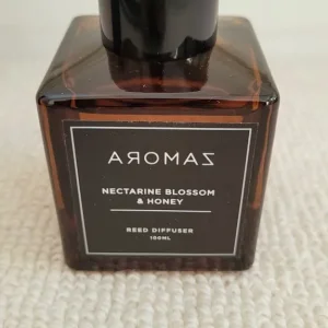 Aromaz Reed Diffuser - Image 2