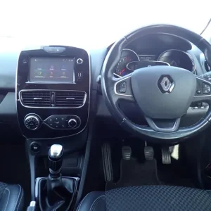 2018 Renault Clio 1.2 TCe Dynamique S Nav Hatchback 5dr Petrol Manual Euro 6 - Image 2