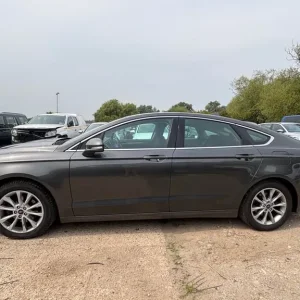 2020 Ford Mondeo 2.0 EcoBlue Zetec Edition 5-door Diesel Manual - Image 2