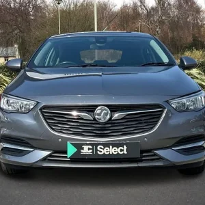 2017 Vauxhall Insignia 1.6 Turbo D ecoTec [136] Design Nav 5dr Hatchback Diesel Manual - Image 8