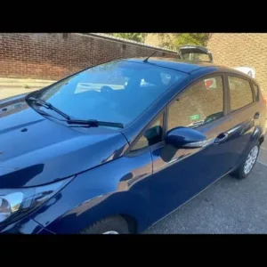 2014 Ford Fiesta 1.2 Petrol Hatchback - Image 3