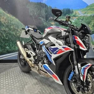 BMW M1000R - Image 2
