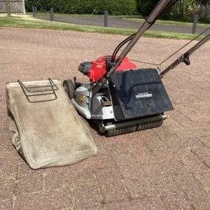 Honda Lawn Mower HR 173 - Image 4
