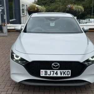 2024 Mazda3 2.0L e-SKYACTIV-X MHEV Hatchback Manual - Image 3