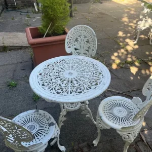 Decorative table and chair set - Image 2