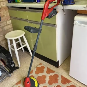 grass strimmer