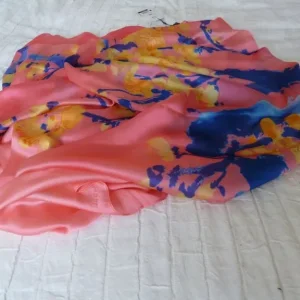Super sized women's scarf