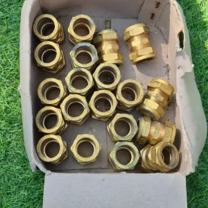 22mm straight brass connectors - Image 3