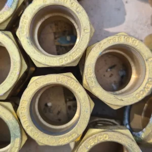 22mm straight brass connectors