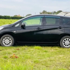 2015 Nissan Note 1.2 DiG-S Acenta Premium 5-door Hatchback - Image 3