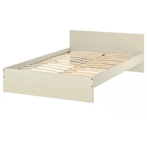 Double bed with two bedside tables and lamps - Image 2