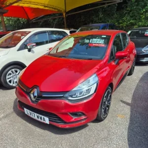 2017 Renault Clio DYNAMIQUE S NAV TCE Hatchback Petrol Manual - Image 2