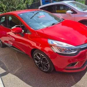 2017 Renault Clio DYNAMIQUE S NAV TCE Hatchback Petrol Manual - Image 4