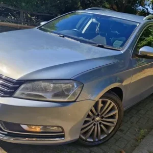 2012 Volkswagen Passat 2.0 TDI Bluemotion Tech Sport 5dr Estate Diesel Manual - Image 7