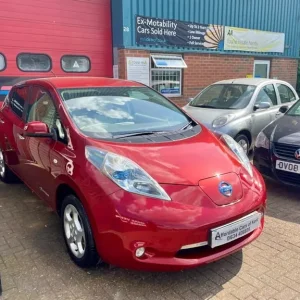 2011 Nissan Leaf 24kWh 5dr Automatic Hatchback - Image 2