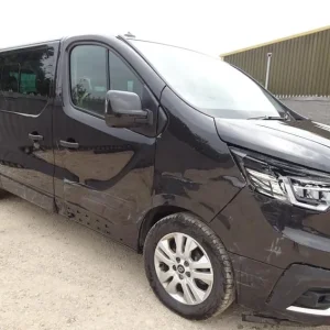 2024 Renault Tragic LL30 Extra Blue Diesel Auto MPV - Image 8