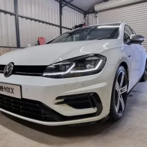 Volkswagen Golf R Estate - Image 3