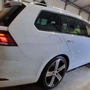 Volkswagen Golf R Estate - Image 4