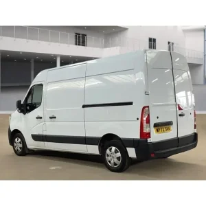 2022 Renault Master dCi 35 Business+ MWB Panel Van Diesel Manual - Image 4
