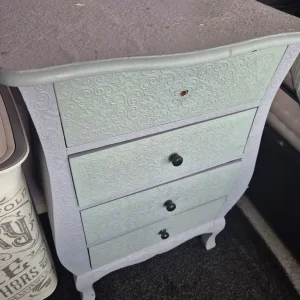 Bedroom drawers - Image 2