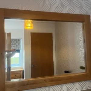 Mirror with brown outline