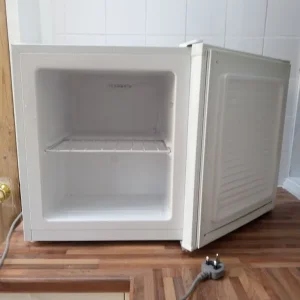 Counter top cube freezer - Image 4