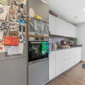 2 bedroom flat in The Shoreline Building, Crowthorne, Bracknell Forest (2 bed) - Image 4