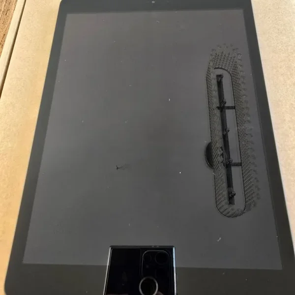 Apple iPad 7th Gen 10.2" WiFi & Cell 32GB Space Grey