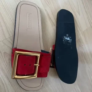 New shoes and clothes with tags - Image 7