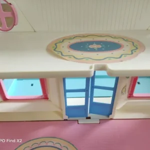 Vintage dolls house - Image 4